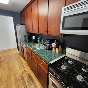 Spacious 3 Bedroom Mins To Nyc! Apartment Union City